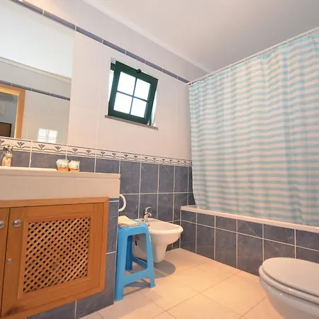 Cravinho Apartment Albufeira